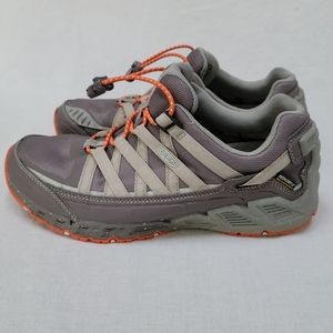 KEEN Versatrail waterproof hiking shoes